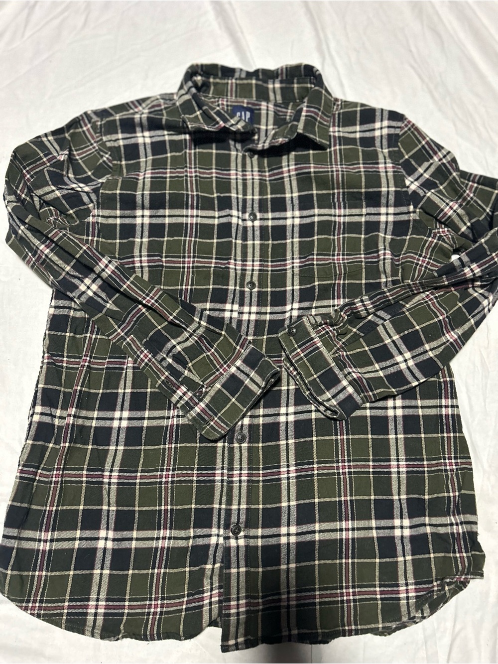 GAP Men’s green plaid long sleeve flannel